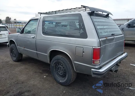 1987 Chevrolet Blazer S10 z USA, uszkodzony, nr VIN 1GNCT18R3H0107480